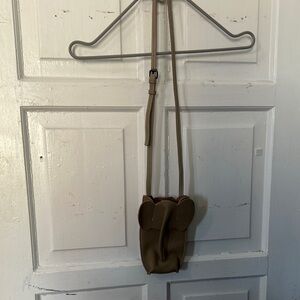 « REPOSH » »Brown Leather Crossbody Bag